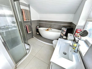 Bathroom- click for photo gallery